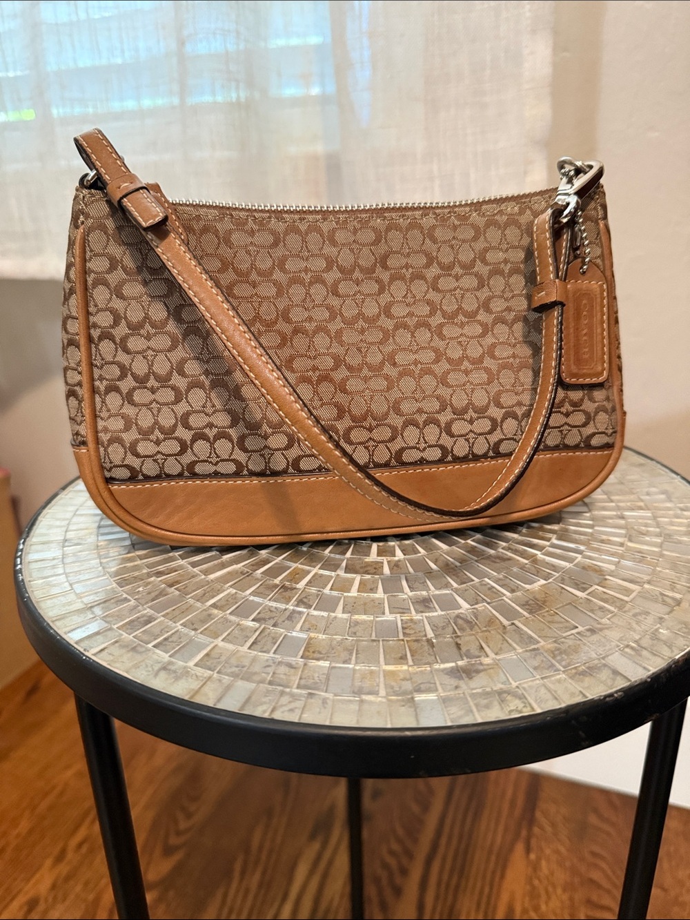 Authentic Coach Vintage Y2K Signature Demi Bag